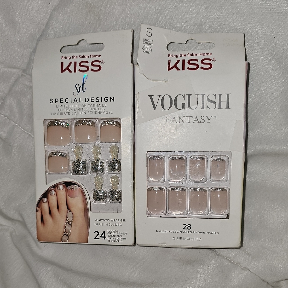 Kiss Cream and Silver Nail Accessories Set Voguish and Elegant